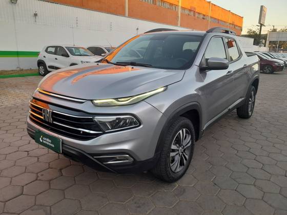 FIAT TORO 1.3 TURBO 270 FLEX FREEDOM AT6 FIAT TORO 1.3 TURBO 270 FLEX FREEDOM AT6